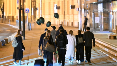 FOTO: Odchody z party.