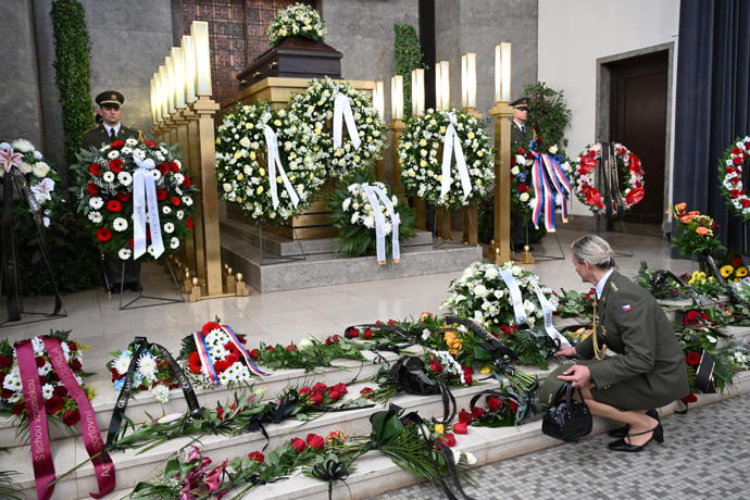 FOTO: Poslední rozloučení s diskařem Imrichem Bugárem. – stránka 8