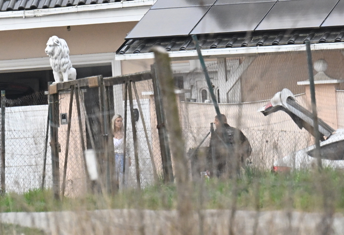 FOTO: Lela Ceterová je zpět ve Vémolandu. – stránka 6