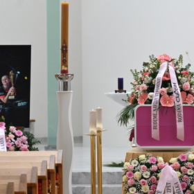 Poslední rozloučení s Dominikou Elischerovou.