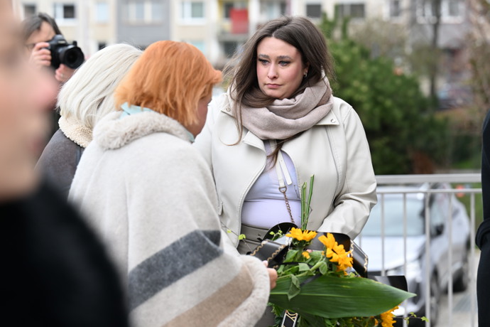 FOTO: Poslední rozloučení s Dominikou Elischerovou. – stránka 74