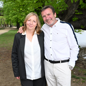 Zdeněk Mahdal zůstal věrný ženám i po padesáti letech v nespoutaném showbyznysu.