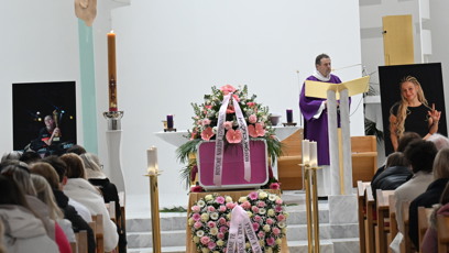 FOTO: Pohřeb Dominiky Elischerové.