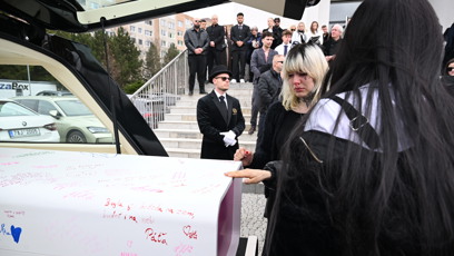 FOTO: Poslední rozloučení s influencerkou Dominikou Elischerovou alias Mínou.