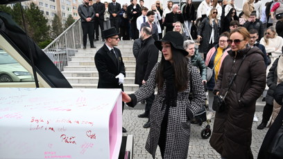 FOTO: Poslední rozloučení s influencerkou Dominikou Elischerovou alias Mínou.