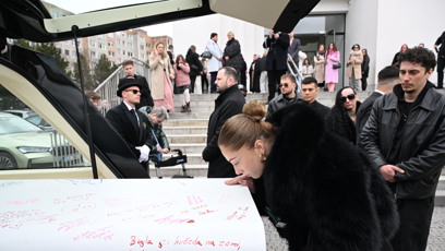 FOTO: Hanka Gelnarová se loučila s Mínou.