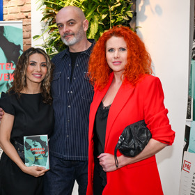 René Decastelo se svými bývalými manželkami Evou Decastelo a Štěpánkou Decastelo.