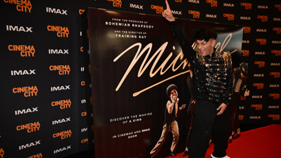 FOTO: Jan Bendig předváděl Michaela Jacksona.