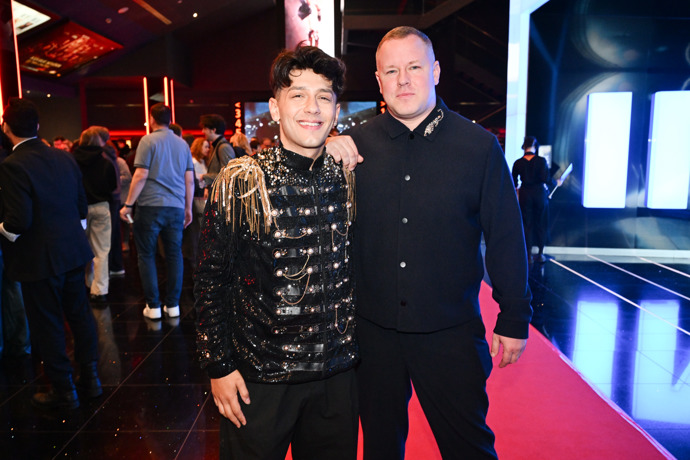 FOTO: Jan Bendig po boku svého partnera Lukáše Rejmona. – stránka 3