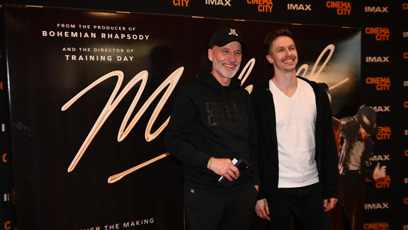 FOTO: Jan Musil dorazil po boku svého manžela.