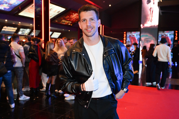 FOTO: Herec Peter Pecha. – stránka 33