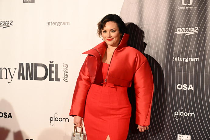 FOTO: Ewa Farna vypadala skvěle a byla v dobrém rozmaru. – stránka 3