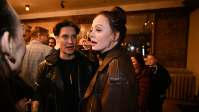 FOTO: Iveta Bendlová při konverzaci s Jakubem Moulisem.