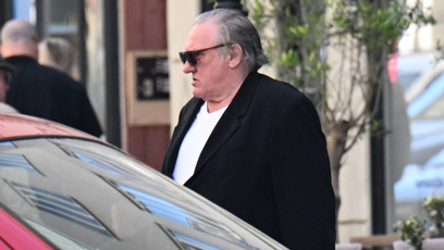 FOTO: Gérard Depardieu je v Praze.