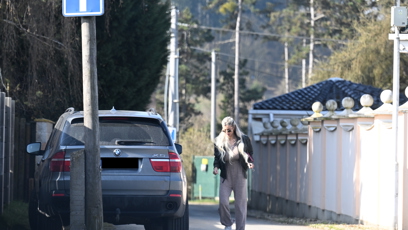 FOTO: Lela Ceterová ráno odvezla děti do školy a školy.