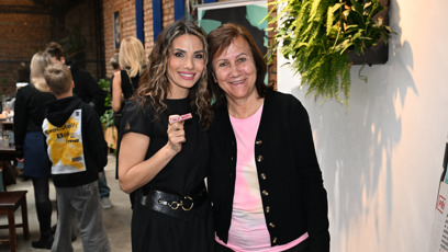 FOTO: Eva Decastelo se svou maminkou.