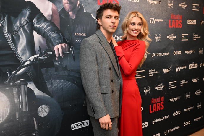 FOTO: Justýna Zedníková ve snímku Říkají mi Lars ztvárňuje jednu z hlavních rolí.