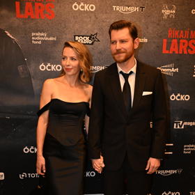 David Švehlík dorazil s manželkou.