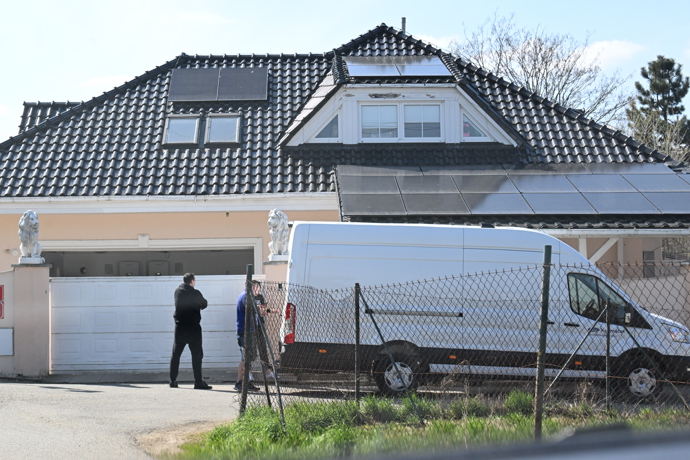 FOTO: Na Vémoland dorazili stěhováci. – stránka 5