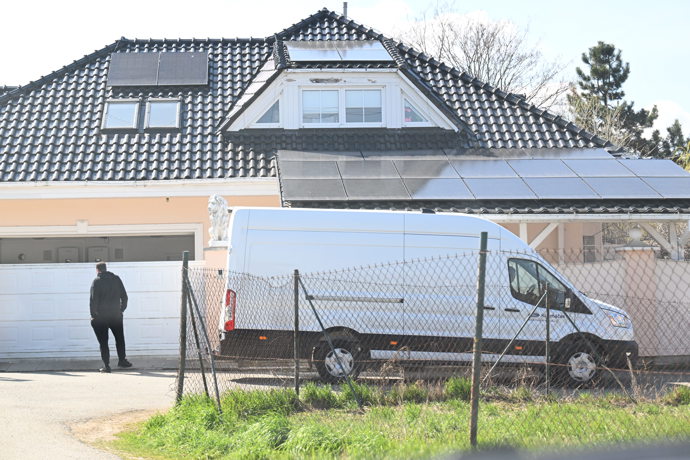 FOTO: Stěhováni úřadují u Lely a Karlose doma. – stránka 4