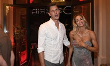 Tereza Barošová a Filip Neusser na otvíračce restaurace v Brně.