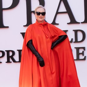 Meryl Streep byla k nepřehlédnutí.