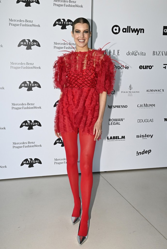 FOTO: Jitka Nováčková soutěž Mattoni Young Fashion Stars moderovala. – stránka 1