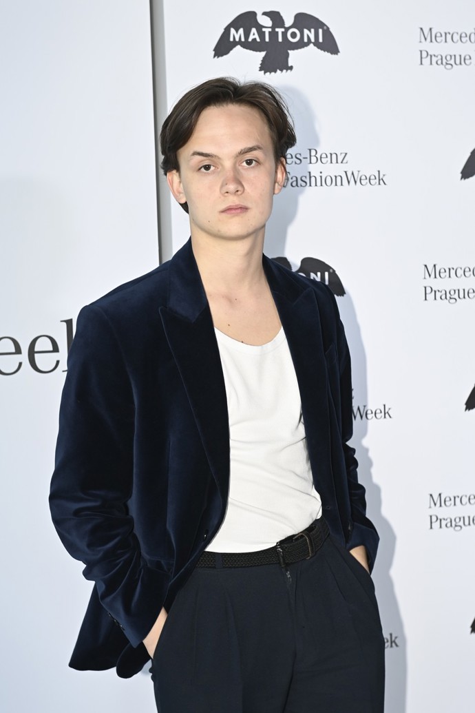 FOTO: Na Mattoni Young Fashion Stars 2026 dorazil Maxmilián Kocek. – stránka 6