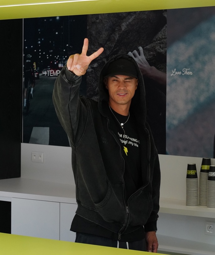 FOTO: Slovenský hudební producent, DJ, podnikatel a zakladatel labelu F*CK THEM Michal Novotný alias Yaksha. – stránka 5