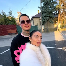 Nikolas Němec s přítelkyní.