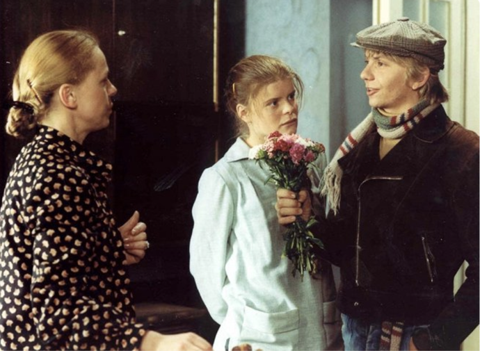 FOTO: Zuzana Bydžovská a Miroslav Vladyka ve filmu Ten svetr si nesvlíkej. – stránka 1