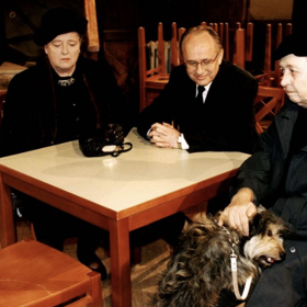 Věra Tichánková v seriálu Hospoda. 