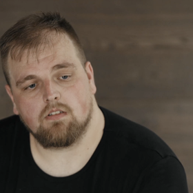 Matějovi hrozí problém. Prý měl podvádět.