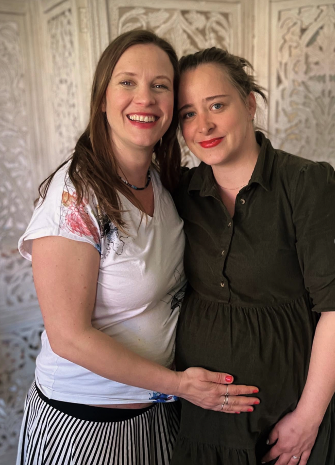 FOTO: Herečky Kristýna Leichtová a Anna Stropnická jsou těhotné. – stránka 1