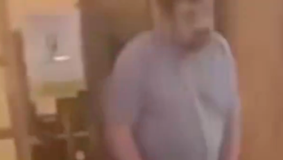FOTO: Po facce po sobě ještě oba muži pořvávali.