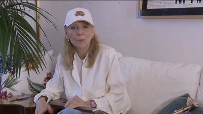 FOTO: I přes viditelnou slabost pevně svírala svou kytaru, která ji podle jejích slov drží při životě.