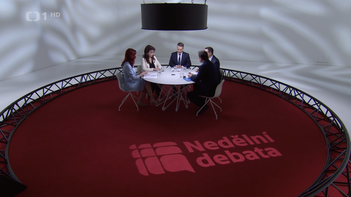 FOTO: Radek Vondráček se pohádal s moderátorem Martinem Řezníčkem. – stránka 2