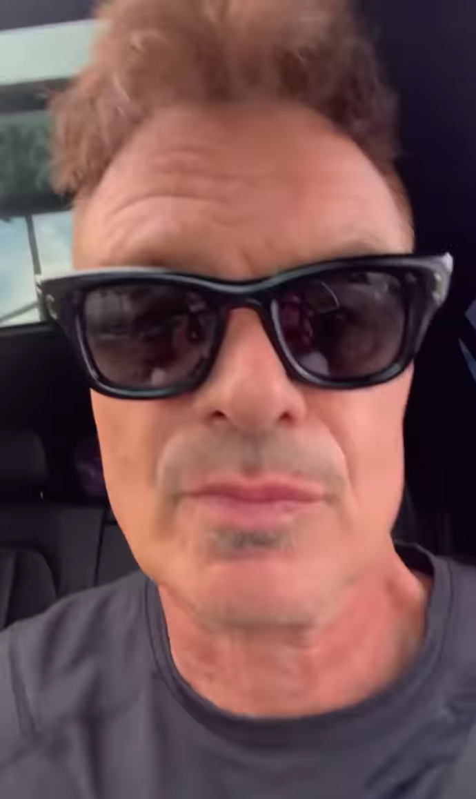 FOTO: Fanoušci i kolegové jsou ze smrti charismatického herce v šoku. – stránka 3