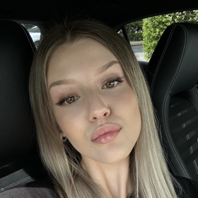 Natálie Jirásková schytala kritiku za údajné plastiky.