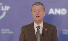 To byl zase týden 151: Andrej Babiš zachraňuje keporkaky a StarDance je podle něj pro trpaslíky