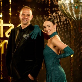 Muzikant Tomáš Polák s tanečnicí Adrianou Maškovou.