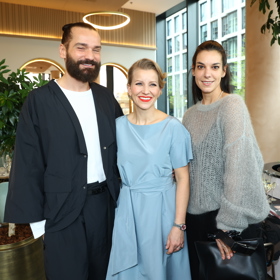 Ivetu Fabešovou přišel podpořit kadeřník Michal Zapoměl a moderátorka Marta Dřímal Ondráčková. 