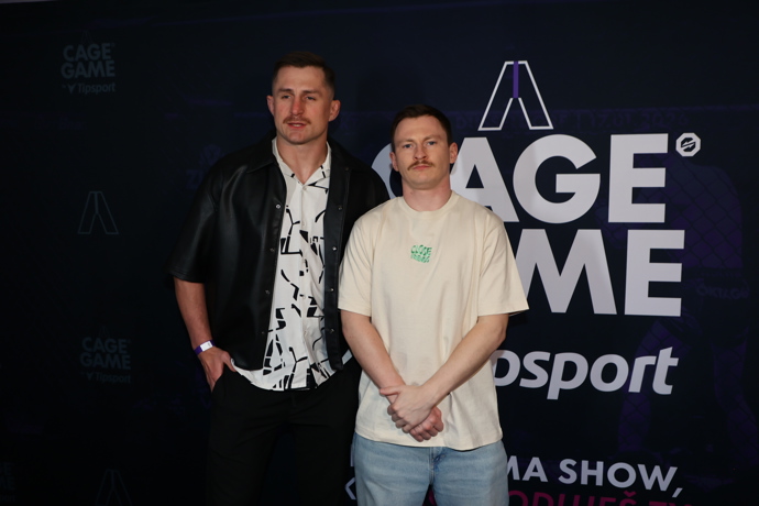 FOTO: Martin Mikyska si vybral do týmu Andreje Kalašnika. – stránka 3
