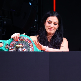 Lucie Horváth Sedláčková na tiskovce Clashe.