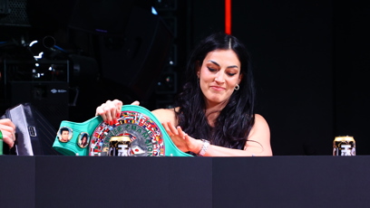 FOTO: Lucie Horváth Sedláčková na tiskovce Clashe.