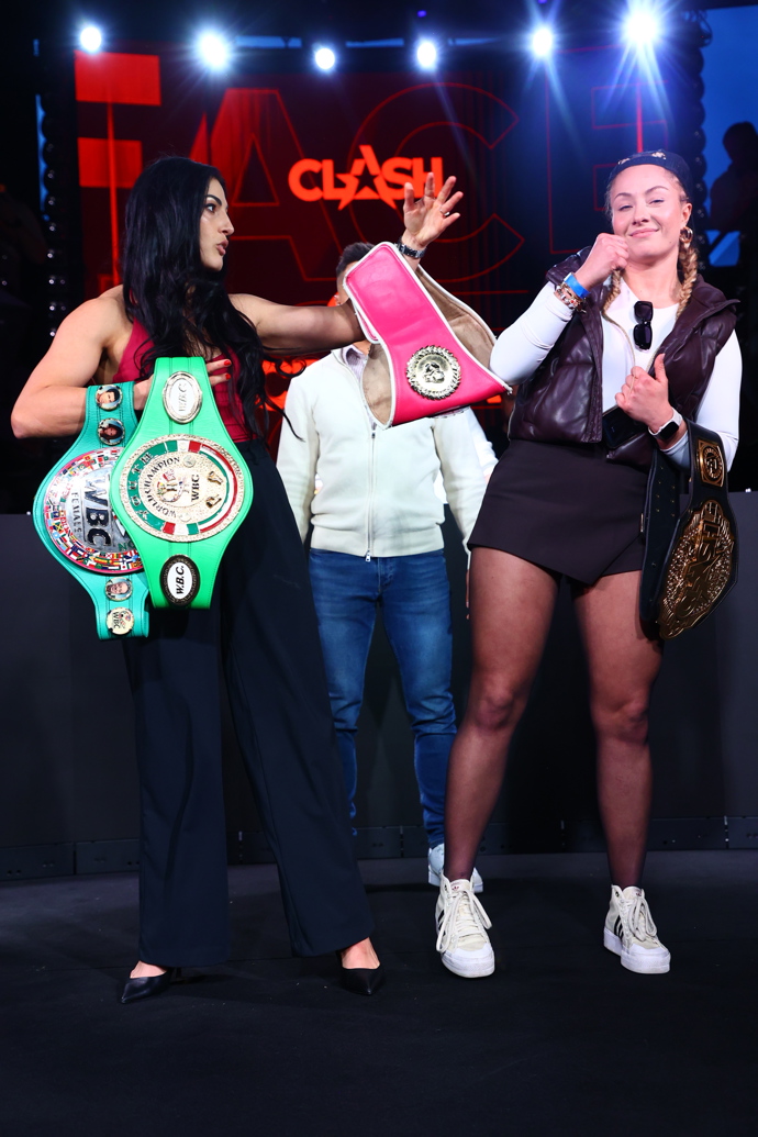 FOTO: Slečny se nemají v lásce. – stránka 3