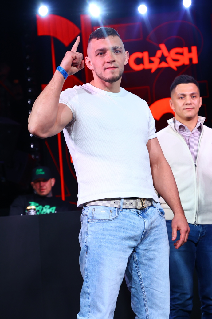 FOTO: Tadeáš Růžička alias Mawar. – stránka 2