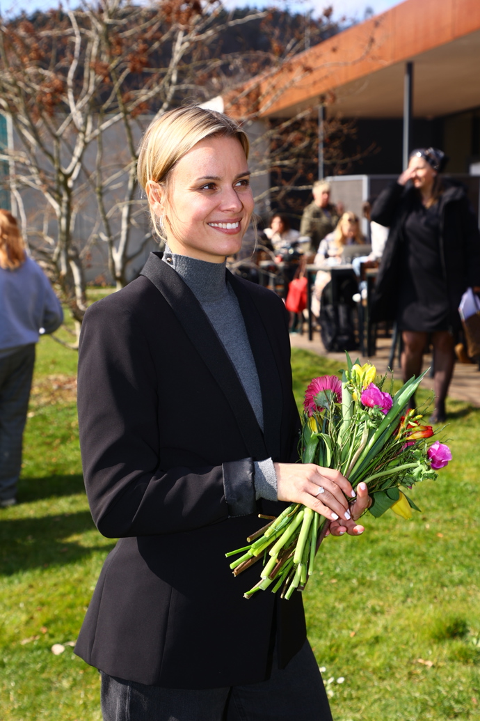FOTO: Patricie Solaříková je jednou z ambasadorek výstavy živých tropických motýlů nazvané Motýli: Umění přežít. – stránka 7