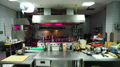 FOTO: Natáčení komediální gangsterky Trampantojo v Praze.