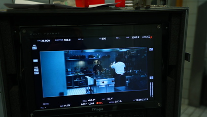 FOTO: Natáčení komediální gangsterky Trampantojo v Praze.